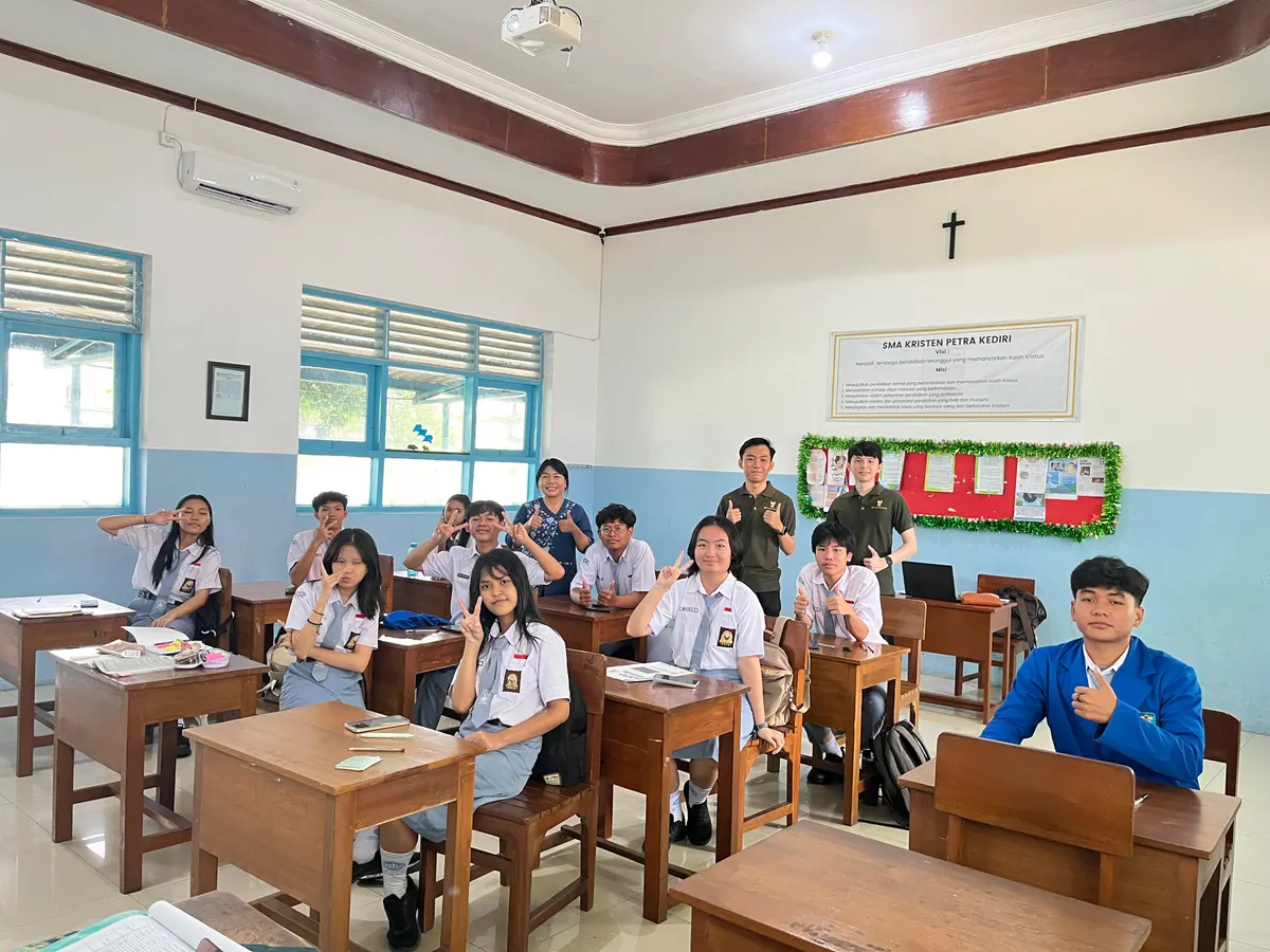SMA Kristen Petra Kediri